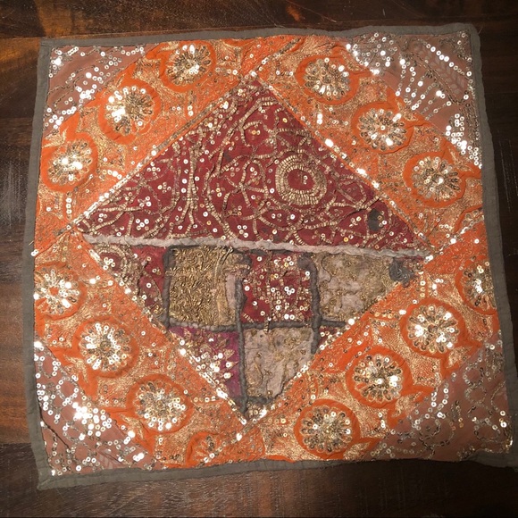 Vintage Hand Embroidered Zari Cushion Cover ♥️ - Picture 8 of 12